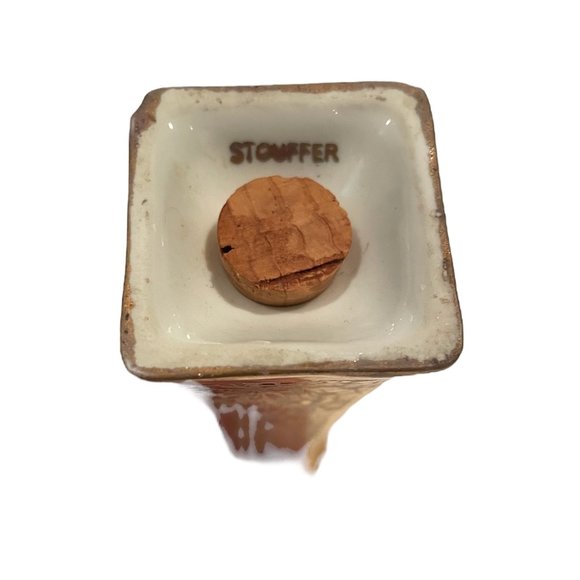 Stouffer Germany Gold Rose, Daisy Salt and Pepper Shakers - Picture 2 of 3